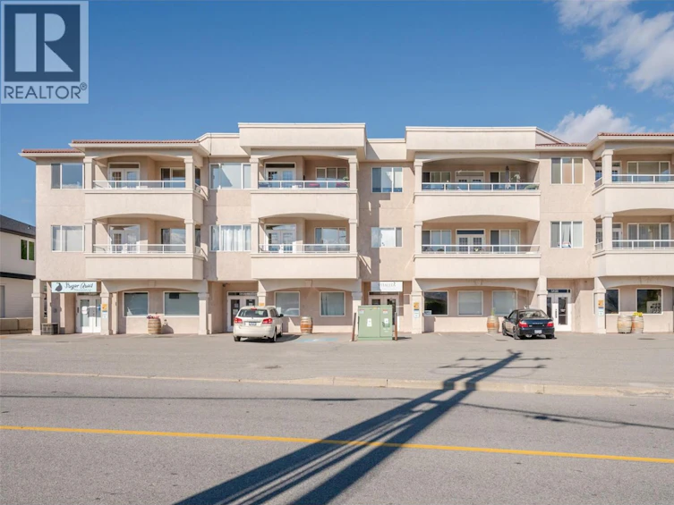 301-5820 89th Street, Osoyoos, BC, V0H 1V1 - 44