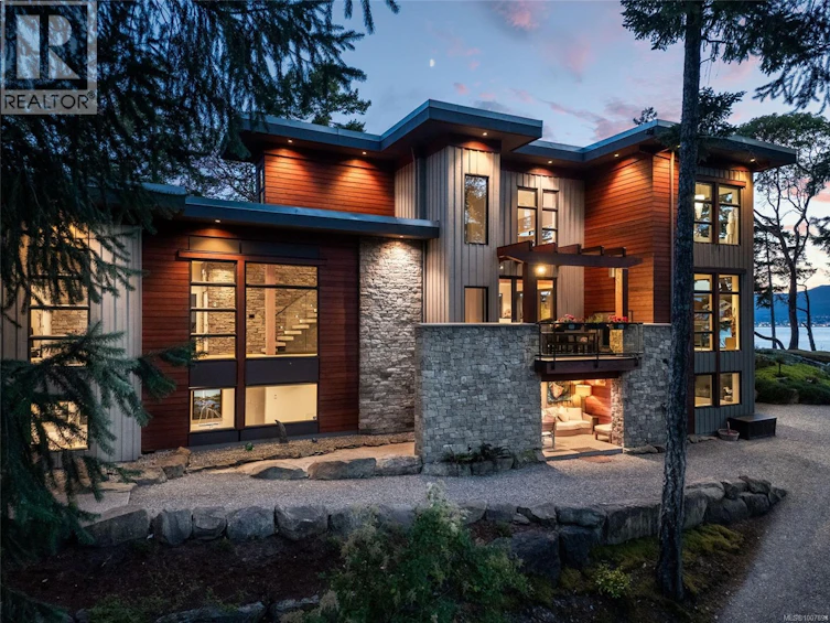 677 Taylor Bay Road, Gabriola Island, BC, V0R 1X1 - 2