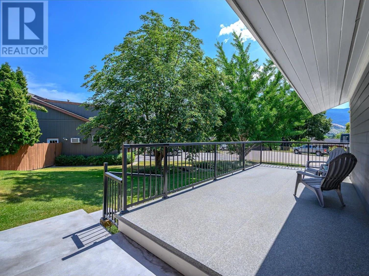 9311 Chelsea Court, Coldstream, BC, V1B 2M7 - 43