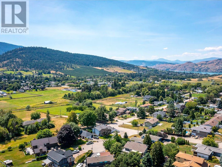 9311 Chelsea Court, Coldstream, BC, V1B 2M7 - 53