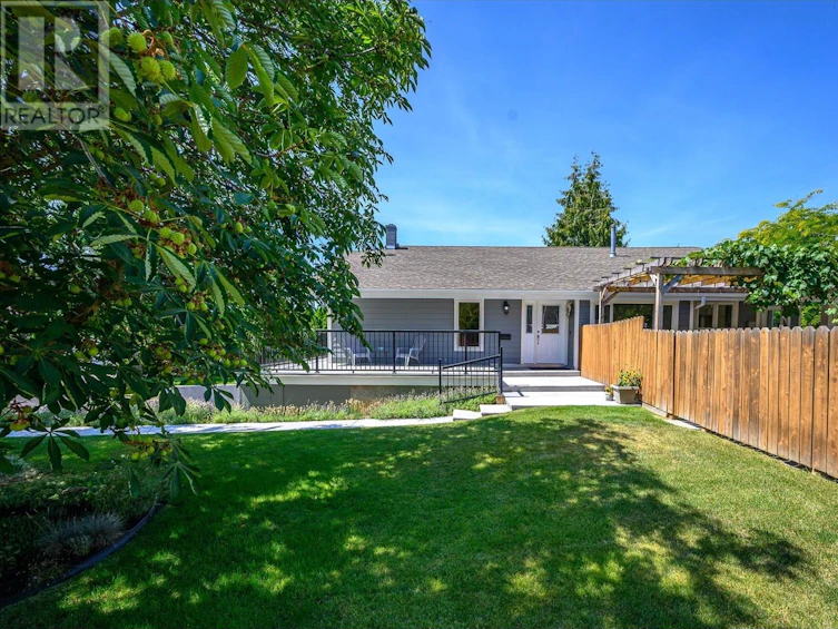 9311 Chelsea Court, Coldstream, BC, V1B 2M7 - 4