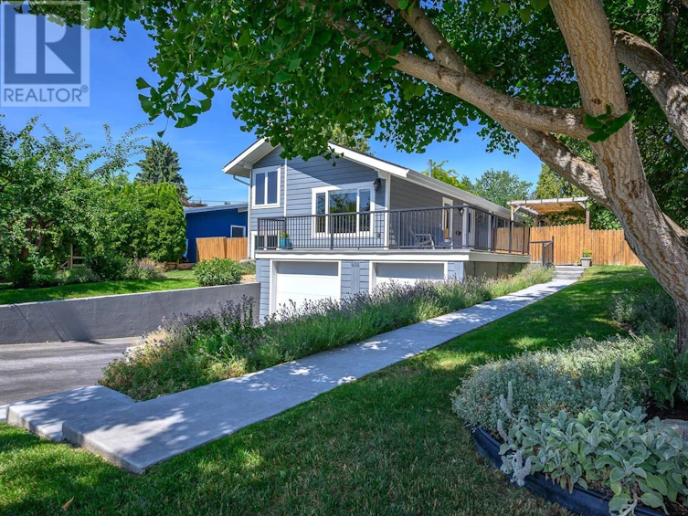 9311 Chelsea Court, Coldstream, BC, V1B 2M7 - 2