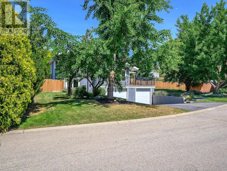 9311 Chelsea Court, Coldstream, BC, V1B 2M7 - 46