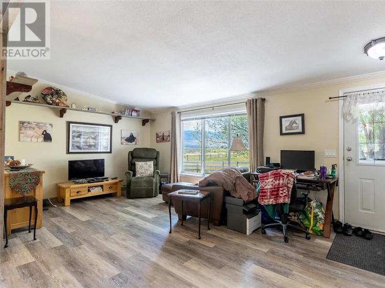 6765 Ashcroft Road, Kamloops, BC, V0K 2J0 - 9
