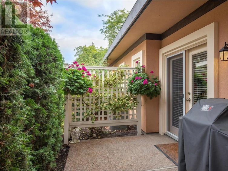 20-2368 Abbott Street, Kelowna, BC, V1Y 9G7 - 25