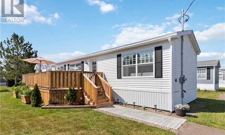 65 Ulysse Drive