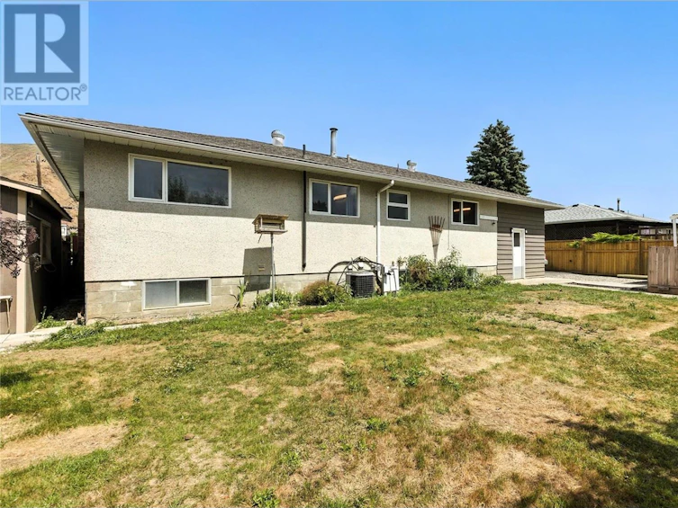 2155 Ponderosa Avenue, Kamloops, BC, V2B 4V8 - 8
