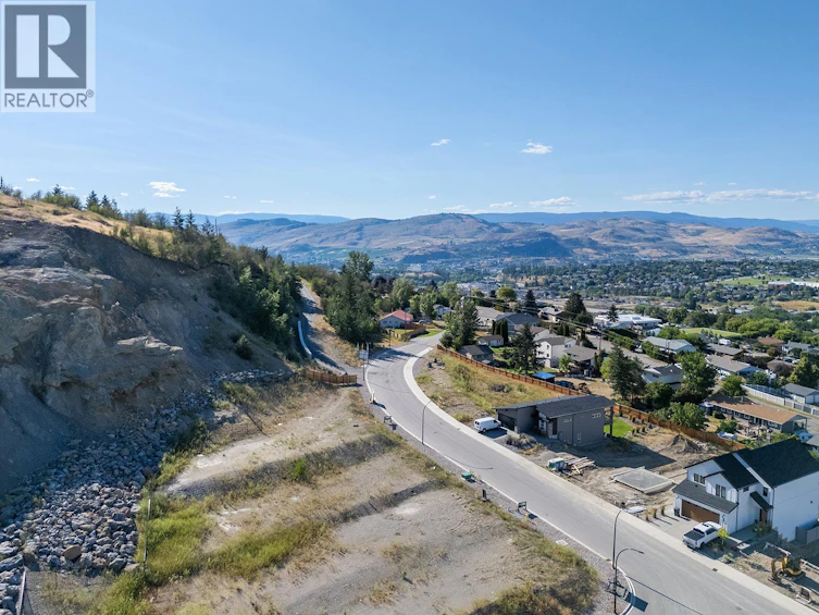 180 Sarsons Drive, Coldstream, BC, V1B 2P2 - 18