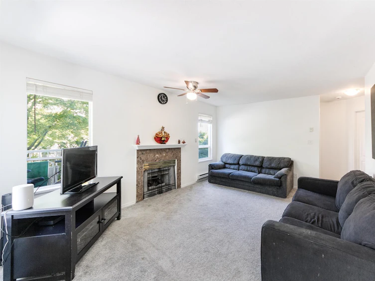 203-9946 151 Street, Surrey, BC, V3R 0V5 - 5