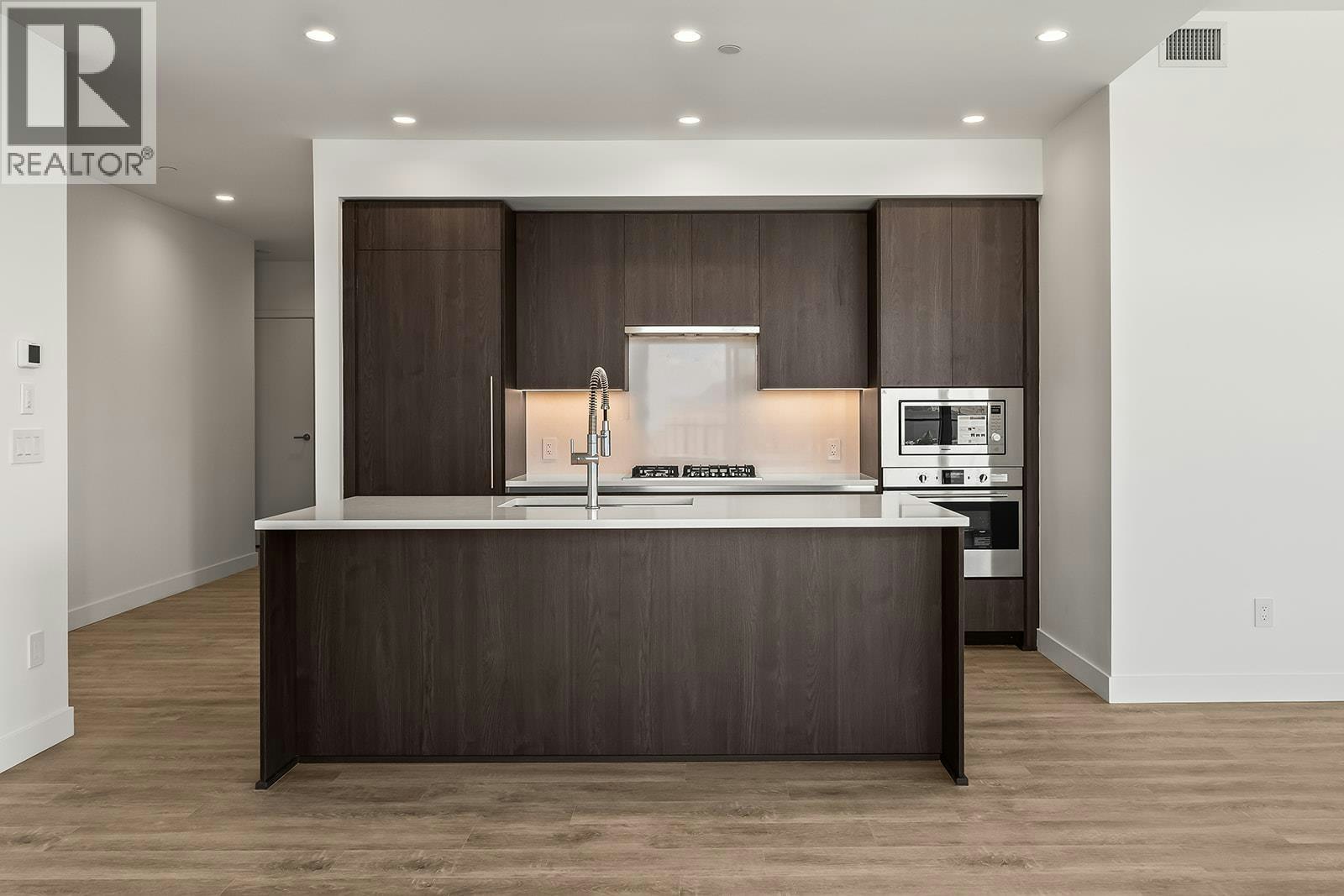2108-238 Leon Avenue, Kelowna, BC, V1Y 0N6 - 10