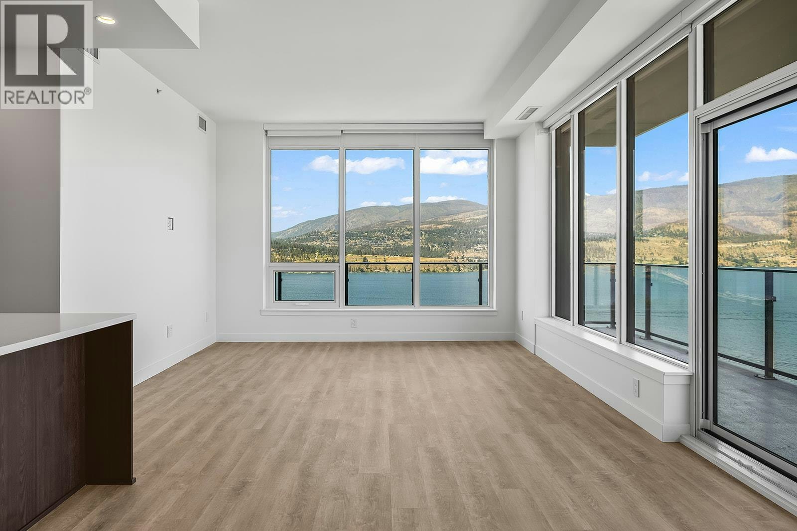 2108-238 Leon Avenue, Kelowna, BC, V1Y 0N6 - 9
