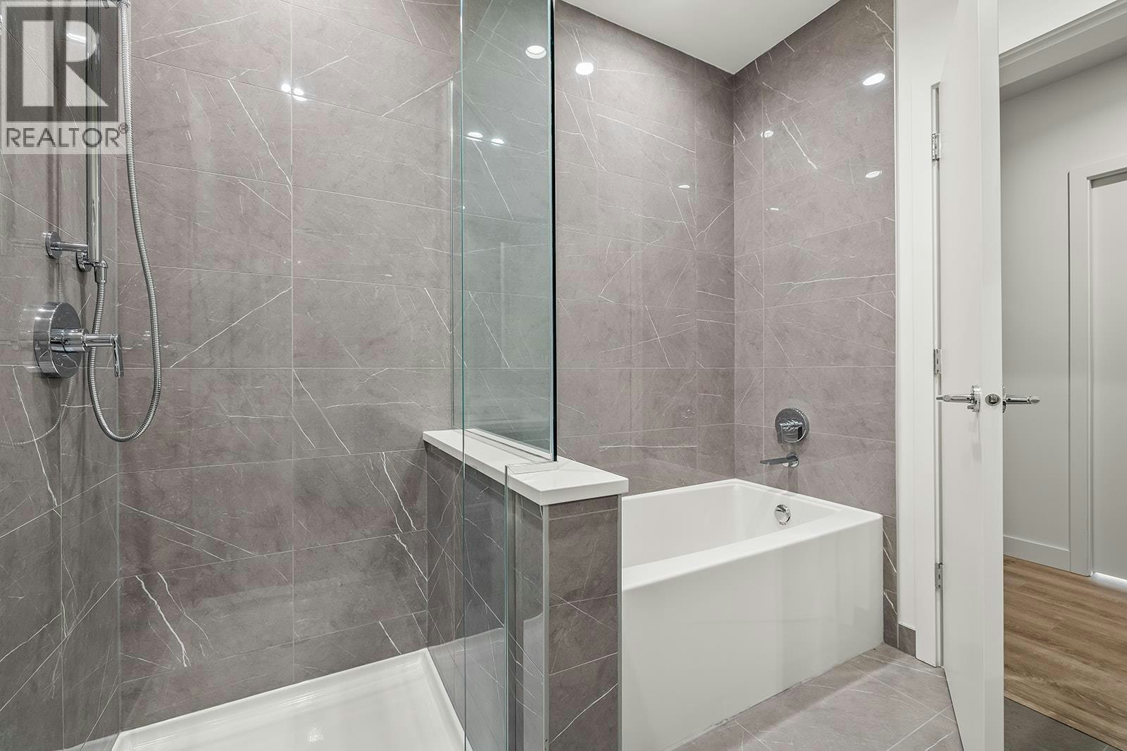 2108-238 Leon Avenue, Kelowna, BC, V1Y 0N6 - 23