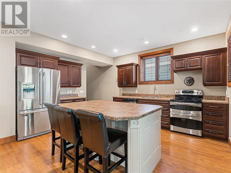 137-4450 Gordon Drive, Kelowna, BC, V1W 1T1 - 31