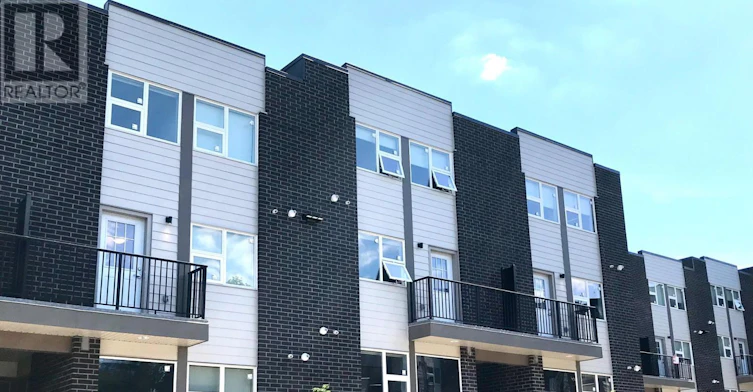 217-288 Albert Street, Waterloo, ON, N2L 3T8