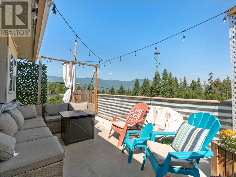 1002 Southeast 14 Avenue, Salmon Arm, BC, V1E 2R5 - 14