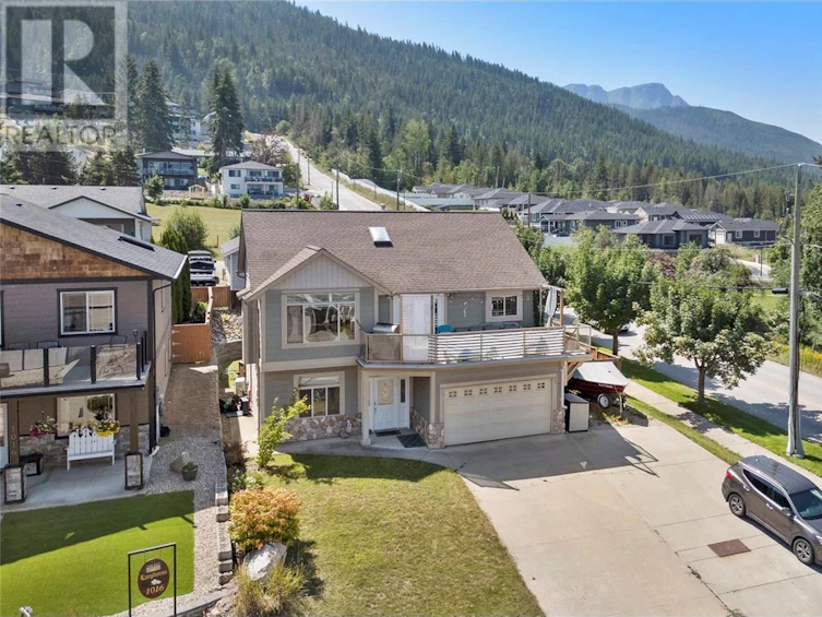 1002 Southeast 14 Avenue, Salmon Arm, BC, V1E 2R5 - 57
