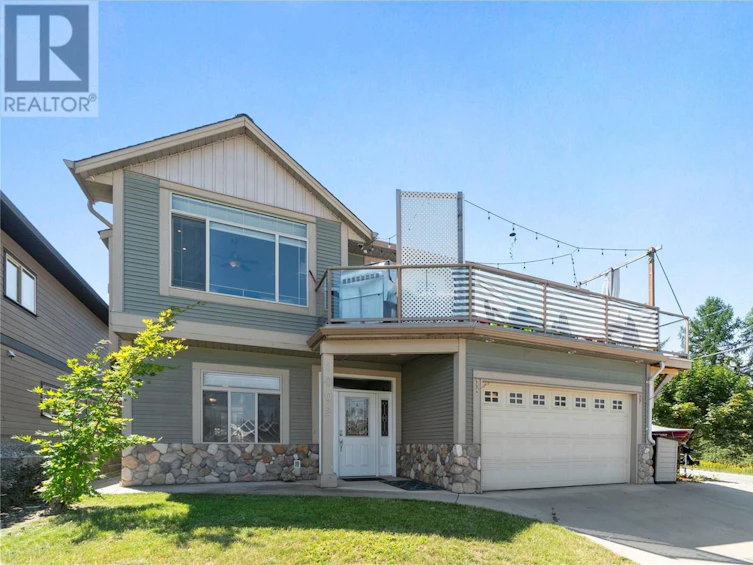1002 Southeast 14 Avenue, Salmon Arm, BC, V1E 2R5 - 4