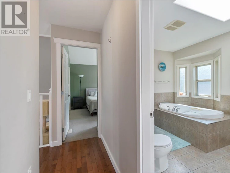 1002 Southeast 14 Avenue, Salmon Arm, BC, V1E 2R5 - 28