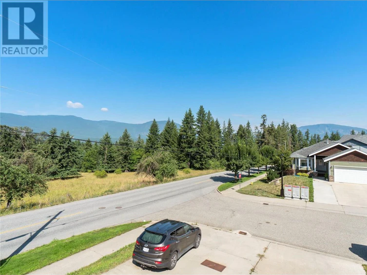 1002 Southeast 14 Avenue, Salmon Arm, BC, V1E 2R5 - 59