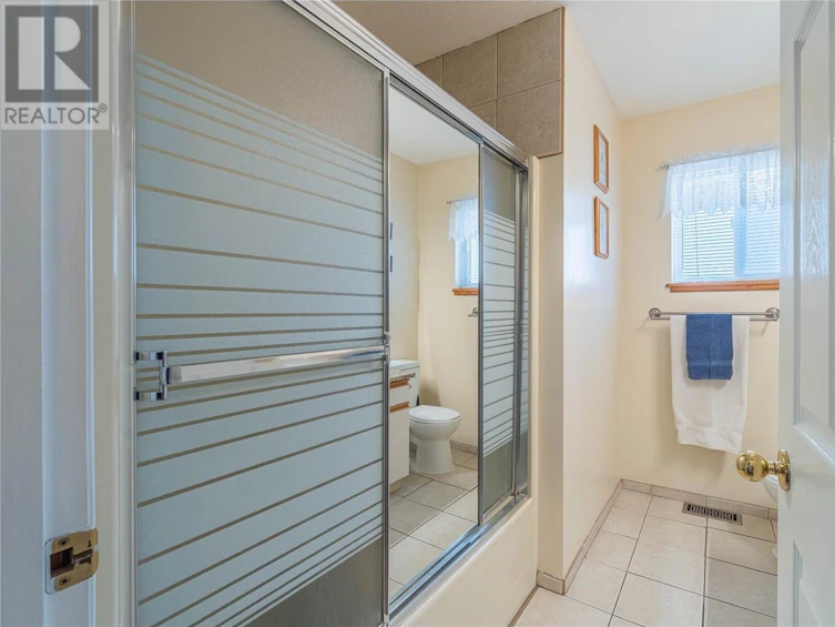 2044 Monteith Drive, Kamloops, BC, V2E 2G5 - 26