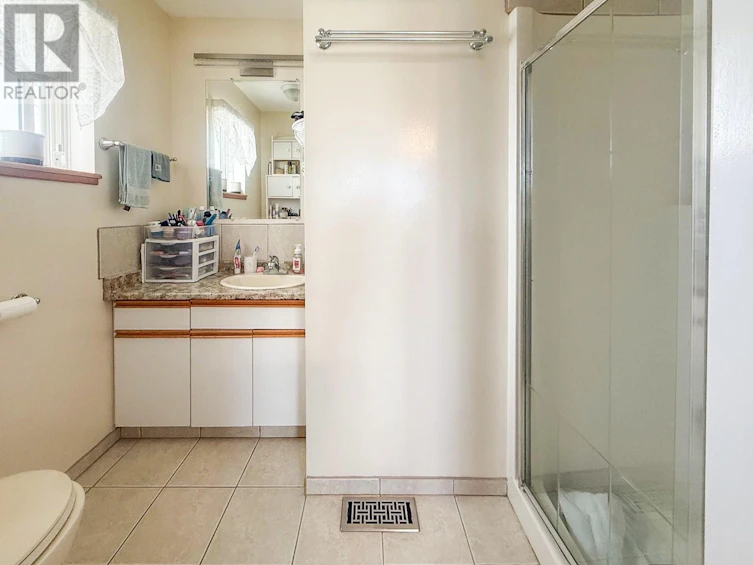 2044 Monteith Drive, Kamloops, BC, V2E 2G5 - 28