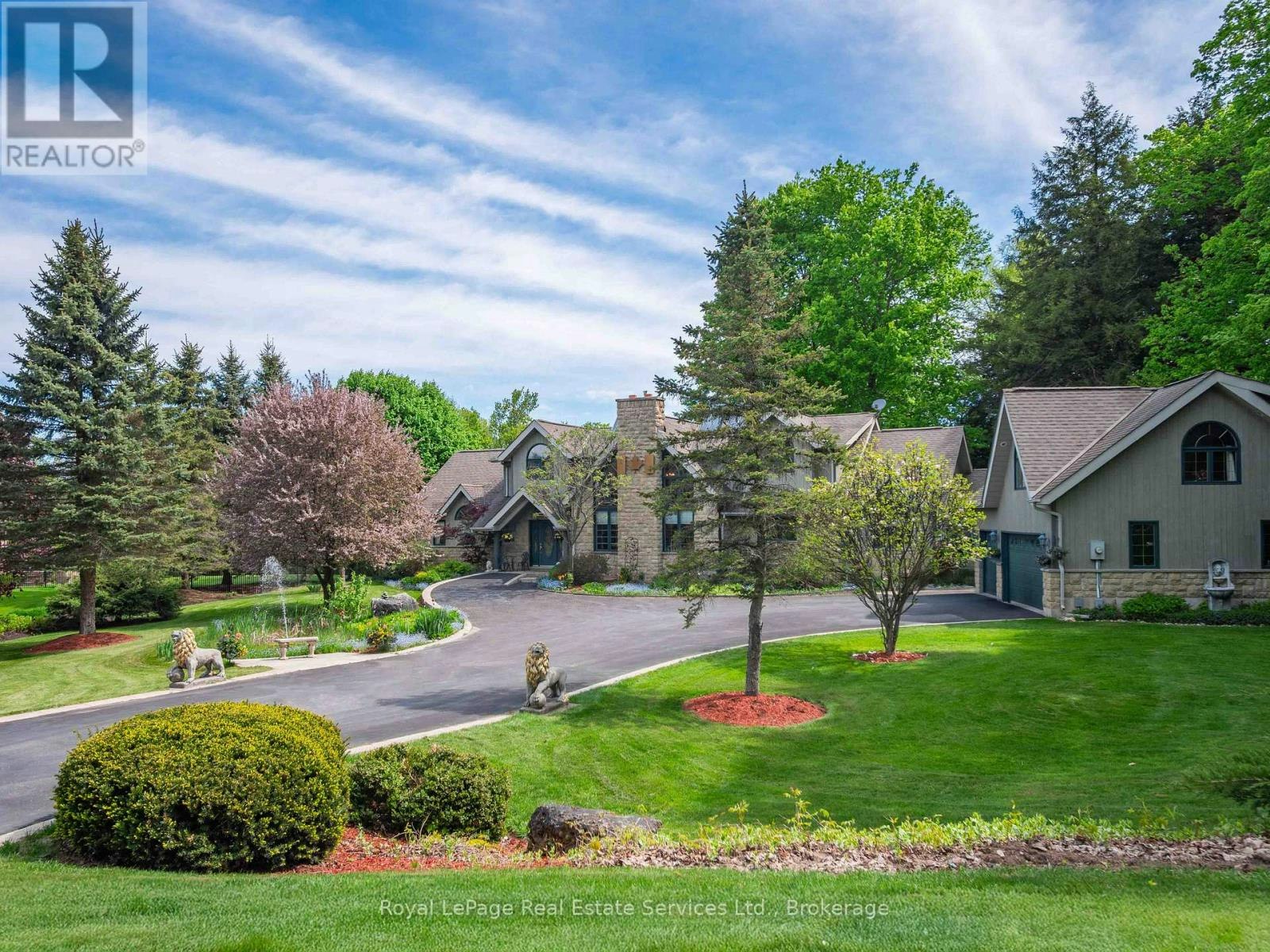 6 Turtle Lake Drive, Halton Hills, ON, L7J 2W7