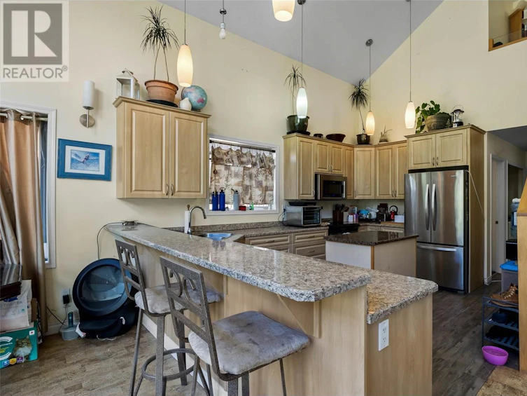 1848 Paul Lake Road, Kamloops, BC, V2H 1N8 - 5