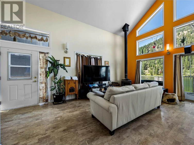 1848 Paul Lake Road, Kamloops, BC, V2H 1N8 - 9