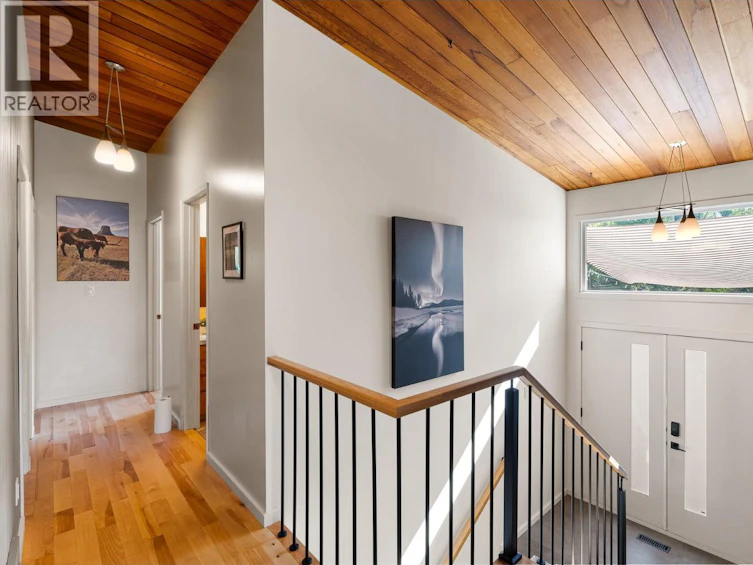 7161 Southwest 50 Avenue, Salmon Arm, BC, V1E 3C4 - 32