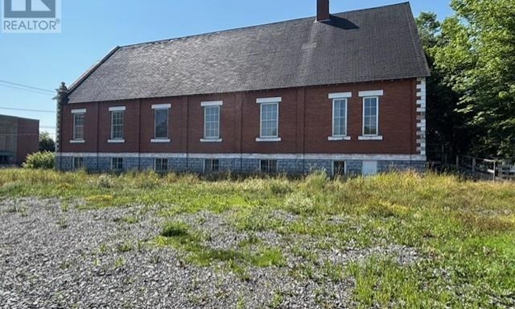 8 School Street