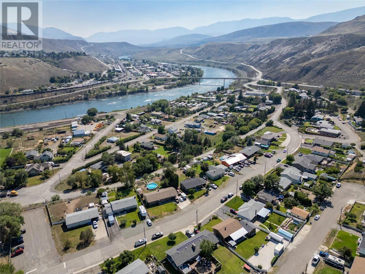 207 Ash Street, Ashcroft, BC, V0K 1A0 - 2
