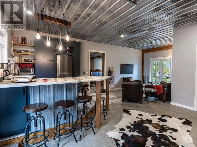 392 Teal Road, Kamloops, BC, V2H 1S5 - 5