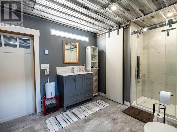392 Teal Road, Kamloops, BC, V2H 1S5 - 13