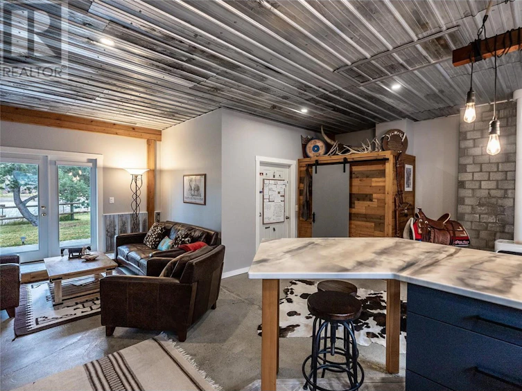 392 Teal Road, Kamloops, BC, V2H 1S5 - 8