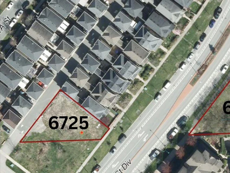 6725-192 Diversion Street, Surrey, BC, V4N 6A3