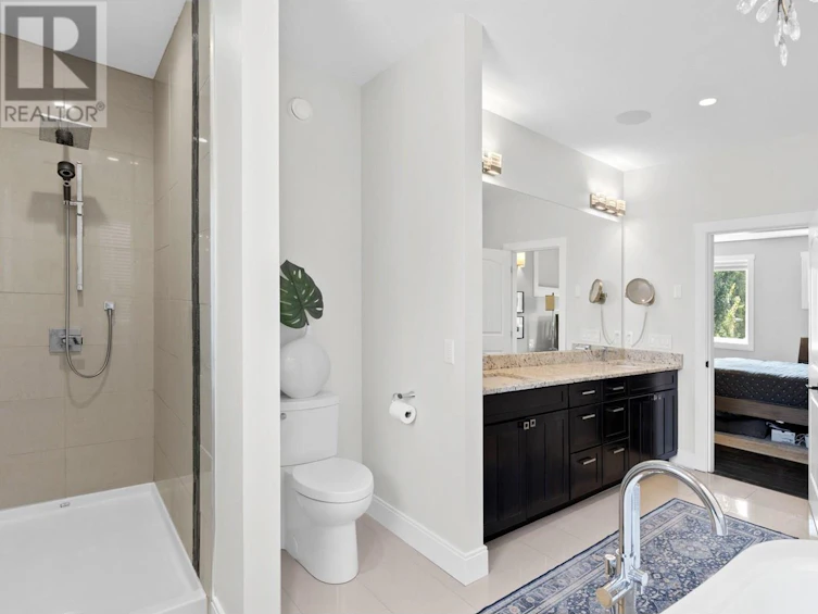 935 Laurier Avenue, Kelowna, BC, V1Y 6A9 - 27