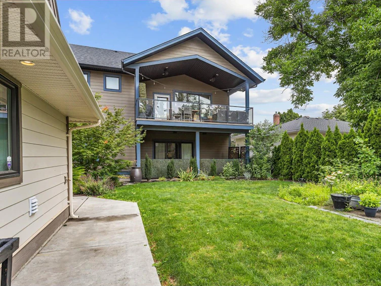935 Laurier Avenue, Kelowna, BC, V1Y 6A9 - 81