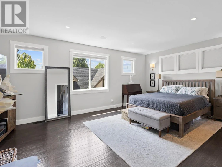 935 Laurier Avenue, Kelowna, BC, V1Y 6A9 - 22