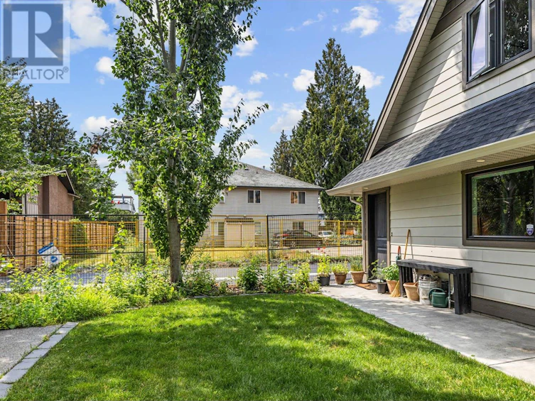 935 Laurier Avenue, Kelowna, BC, V1Y 6A9 - 60