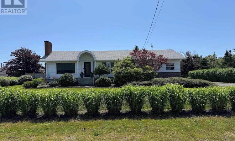 89 Pond Road