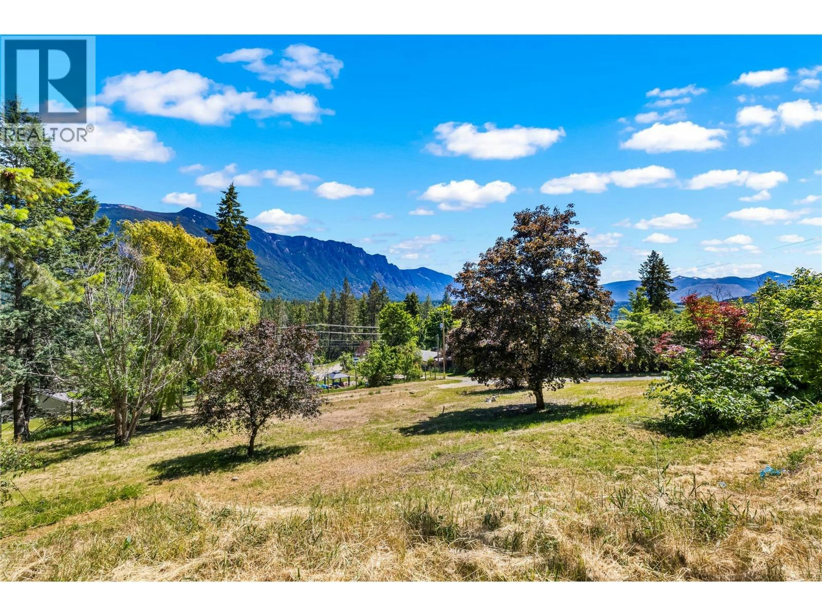 3930 3 Highway, Erickson, BC, V0B 1K0