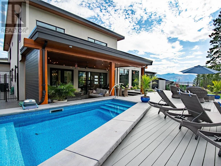1009 Antler Drive, Penticton, BC, V2A 0C8 - 45