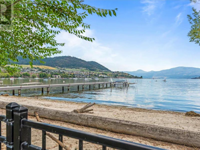 2640 Lakeshore Road - 3