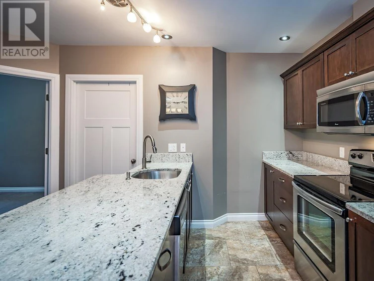 103-2011 Perrier Road, Nelson, BC, V1L 6Y8 - 14