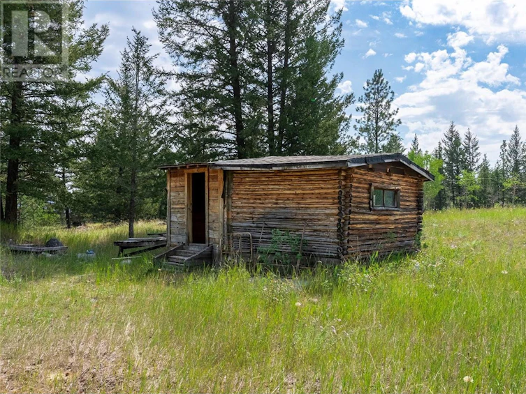 8832 Cariboo 97 Highway, Clinton, BC, V0K 1K0 - 39