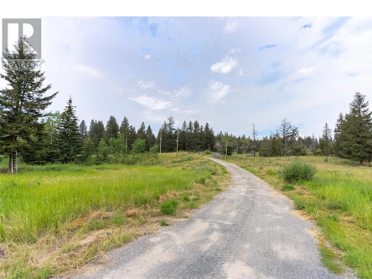 8832 Cariboo 97 Highway, Clinton, BC, V0K 1K0 - 27