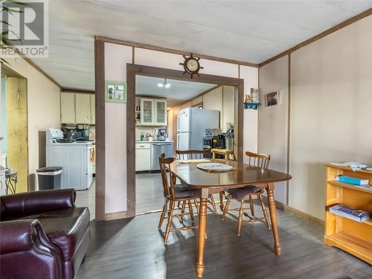 8832 Cariboo 97 Highway, Clinton, BC, V0K 1K0 - 20