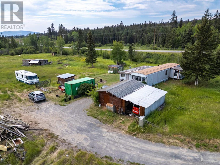 8832 Cariboo 97 Highway, Clinton, BC, V0K 1K0 - 13