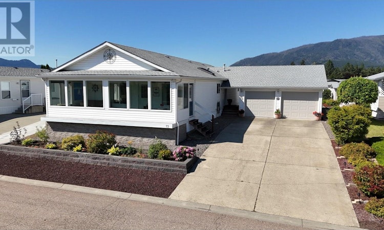 75-9510 North Highway 97