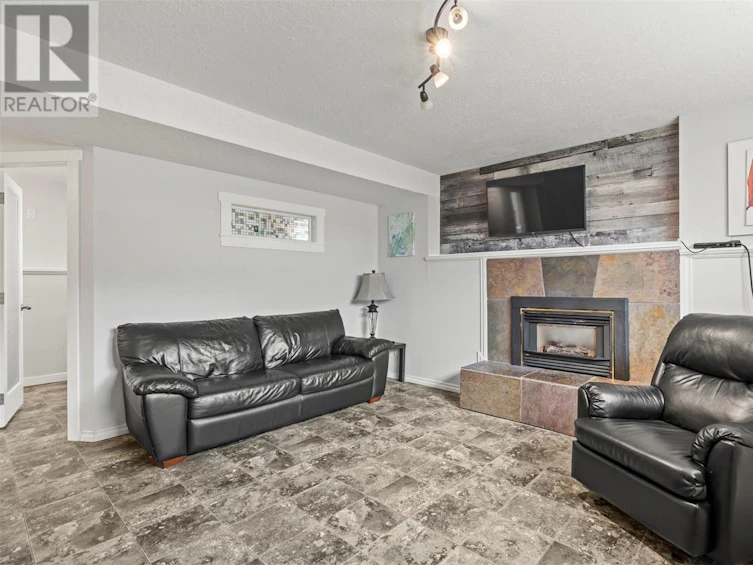2104 11 Street, Vernon, BC, V1T 3S2 - 16